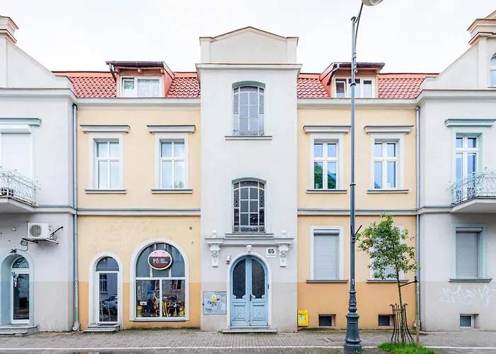 Victus Family Apartment Close To The Beach By Noclegi Renters